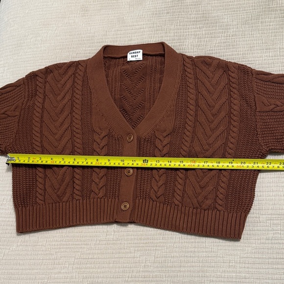 Sunday Best Cooper Cardigan - Cable Knit Cropped - Picture 5 of 7